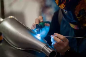 تکنیک های ساخت استنلس استیل؛ هشت روش اصلی در ساخت فولاد ضد زنگ