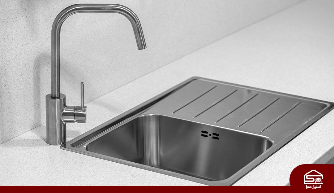 سینک و کابینت آشپزخانه از ورق استیل براق